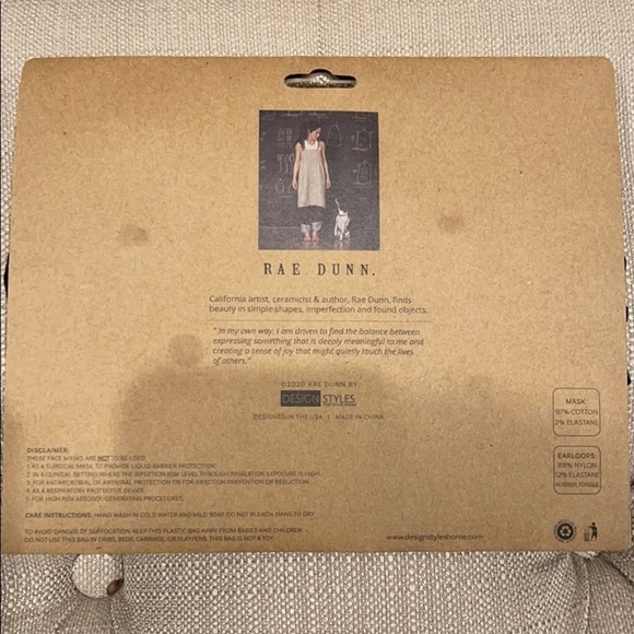 𝅺rae Dunn Reusable Face Masks - Picture 2 of 3